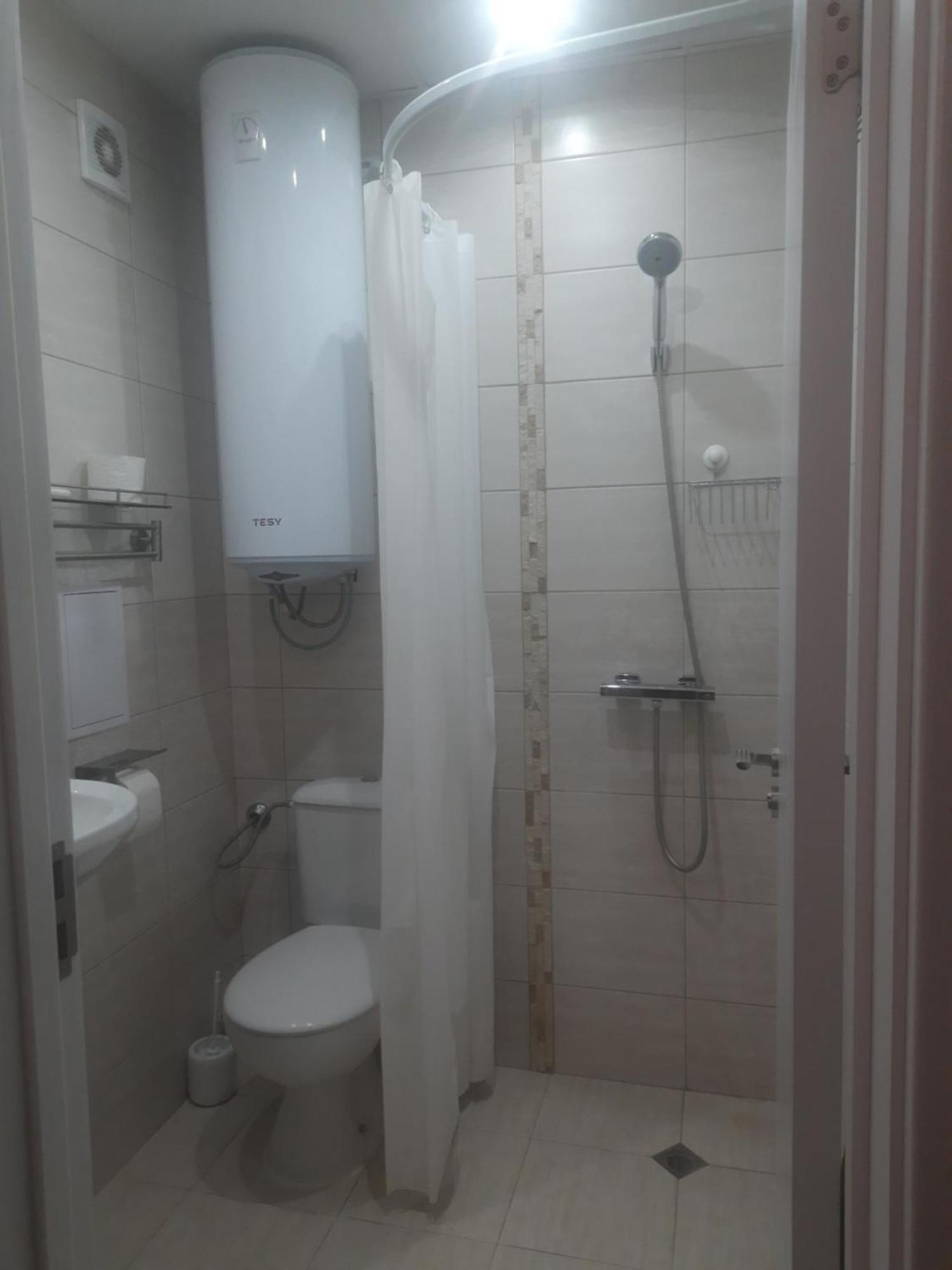 На Море В Сарафово Burgas City Exterior foto