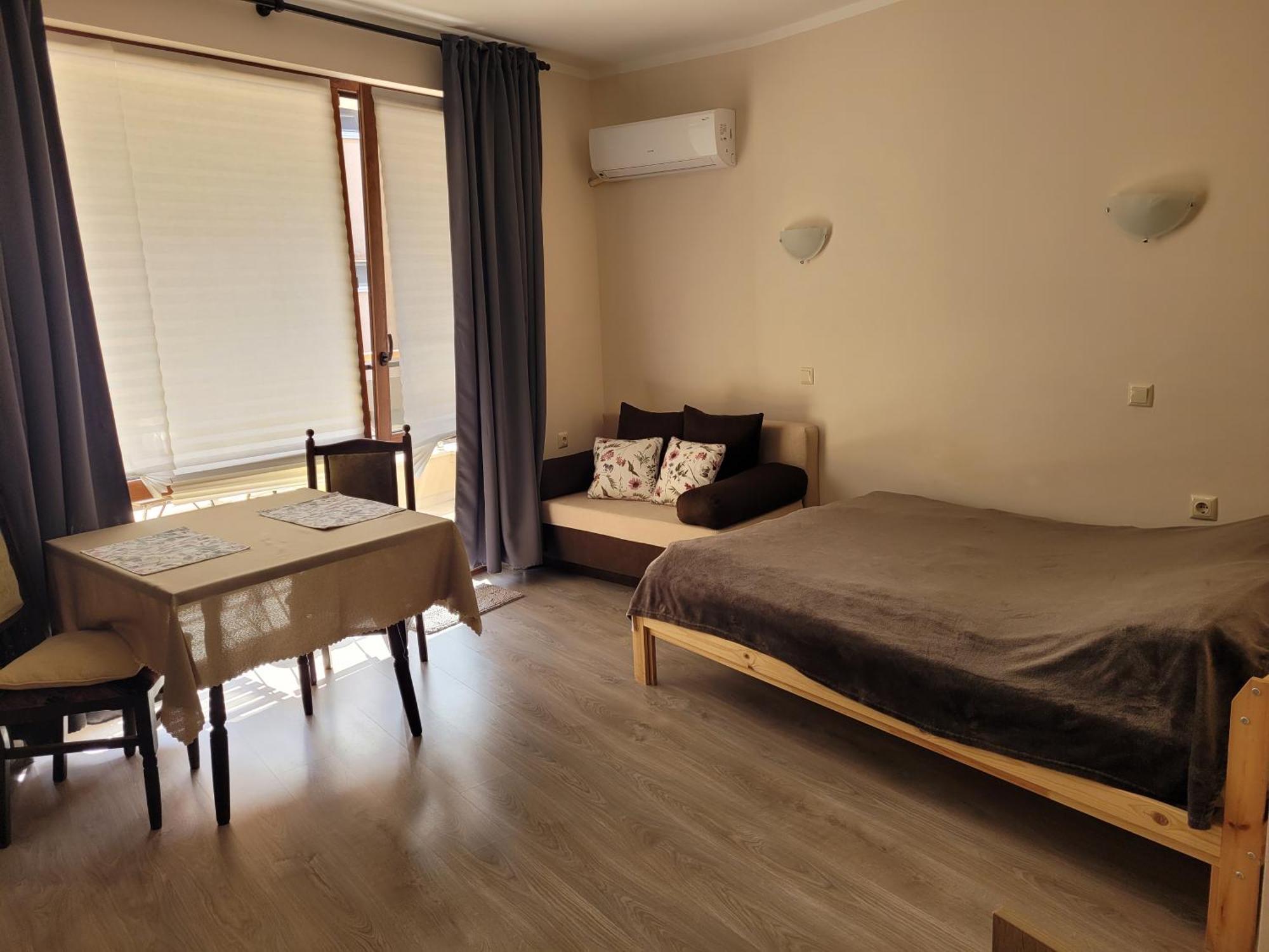 На Море В Сарафово Burgas City Exterior foto